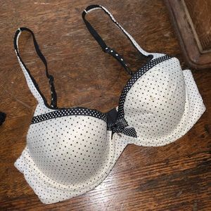 Preloved Vintage Black/White Polka Dot Victoria’s Secret Lined Demi Bra Sz 36C